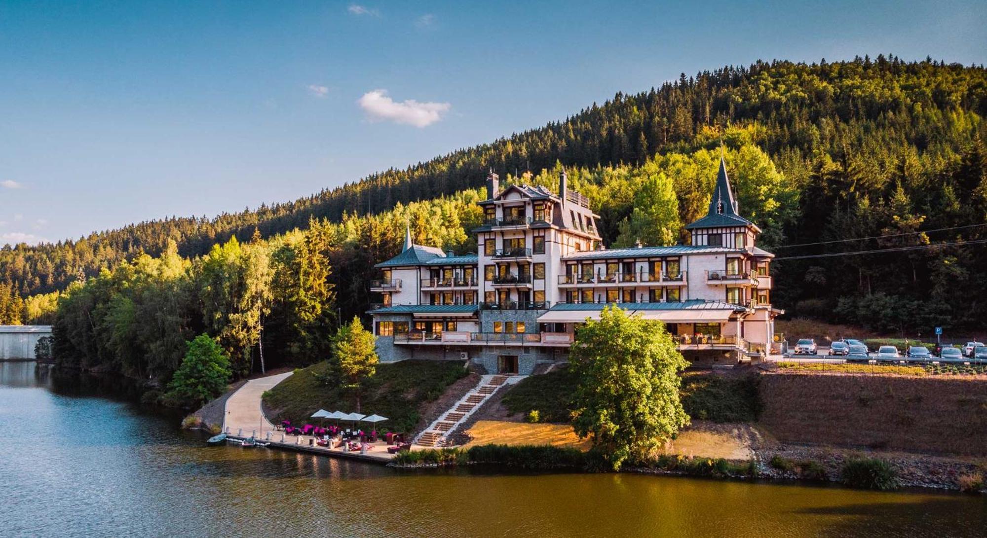 Retro Riverside Wellness Karlovy Vary