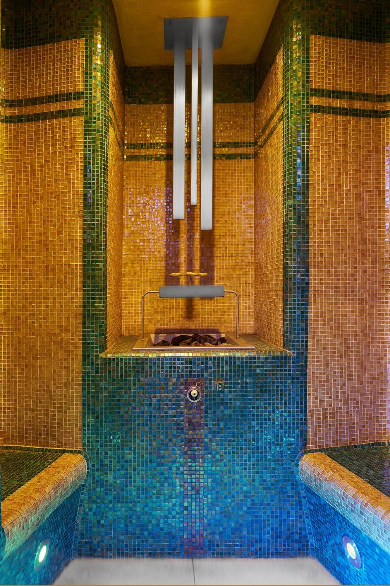 Retro Riverside Wellness