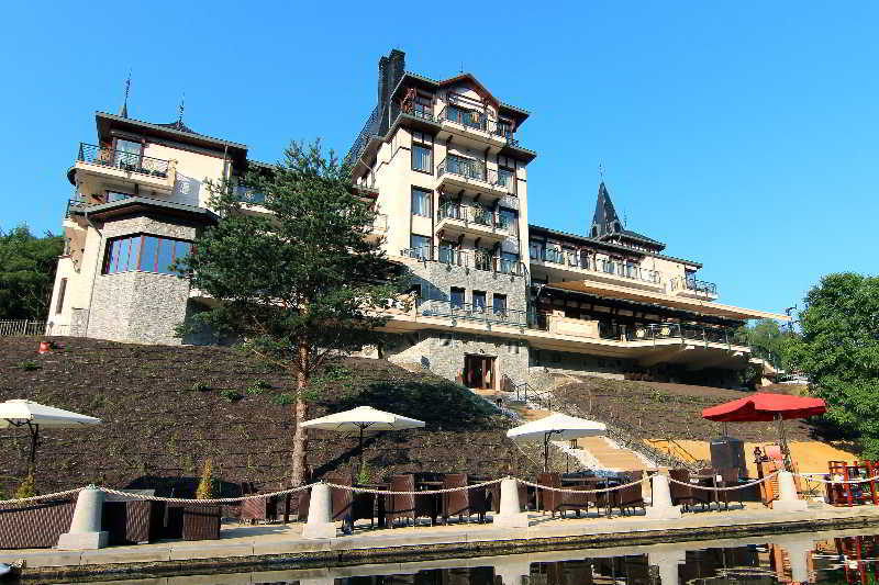 Retro Riverside Wellness Карловы Вары